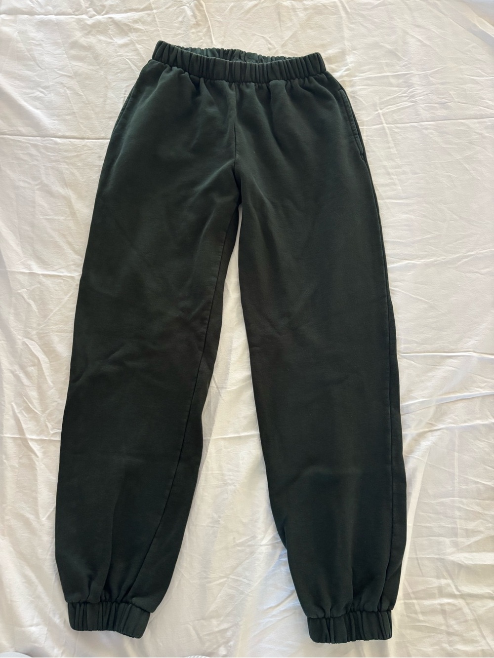 Brandy Melville Dark Green Cuffed Sweatpants